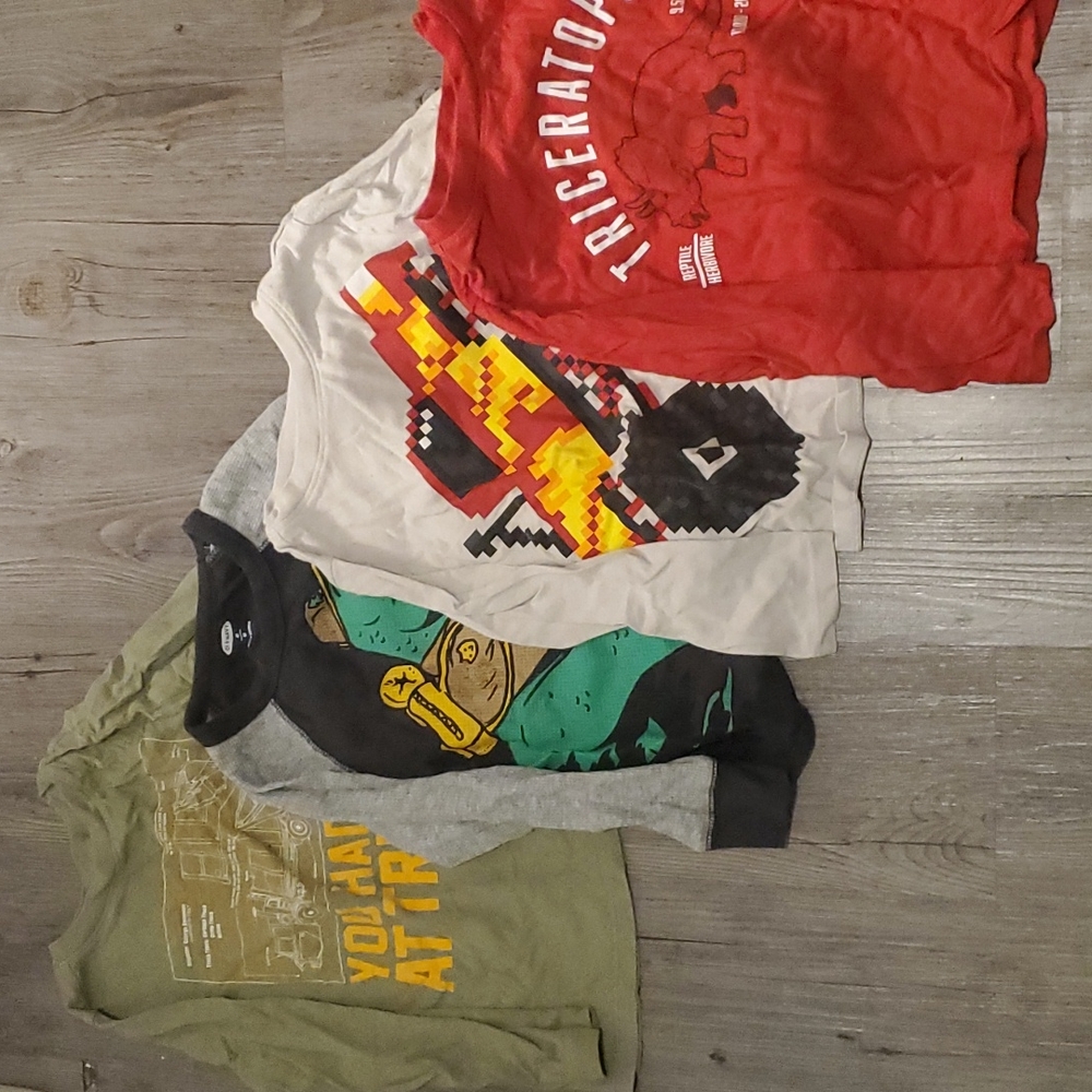 Old Navy | Bundle of 4 Toddler Long-Sleeved Tees | 4T